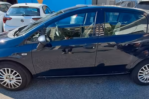 Auto Fiat Grande Punto  anno 2016
