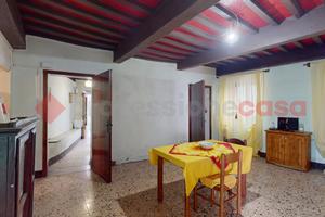 Appartamento Borgo a Mozzano [UM78MGGVRG]