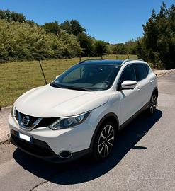 Nissan Qashqai 1.6 dci TEKNA 4wd 130cv