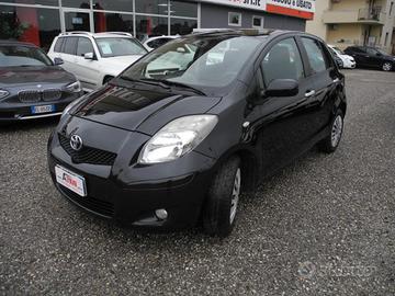 TOYOTA Yaris 1.4 D-4D DPF 5p. 6M - OK NEOPATENTA