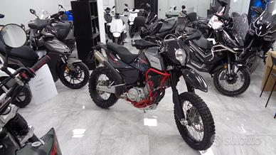 SWM SUPERDUAL 600 T - 2024 "55 CV"