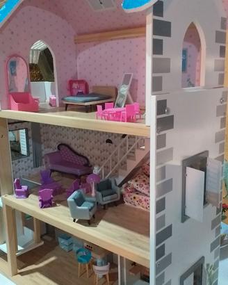 Casa delle bambole + accessori