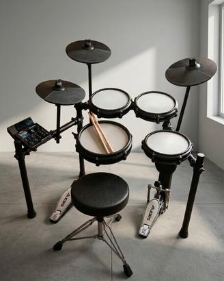Alesis Nitro Max Batteria Elettronica pelli MESH