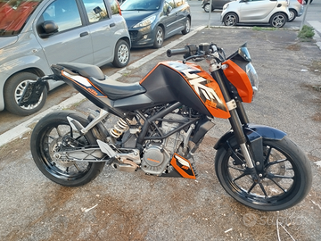KTM Duke 200