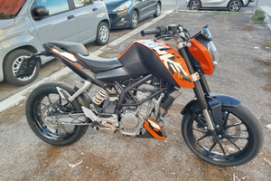 KTM Duke 200