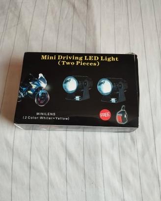 coppia di fari aggiuntivi moto