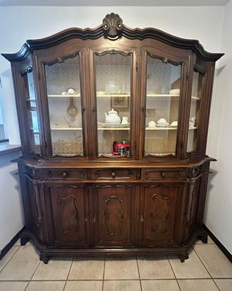 Credenza con vetrina veneziana in legno massello