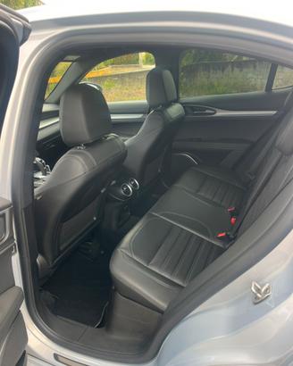 Auto stelvio 2.2 veloce diesel 210 cv