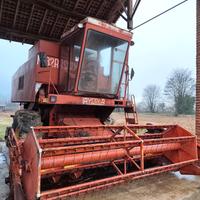 Mietitrebbia Laverda M132 R