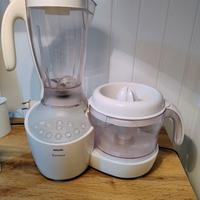 Robot multifunzione Philips essence HR7754