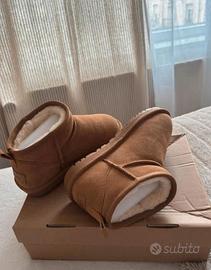 UGG MINI Botticino 40 Nuove Originali Unisex