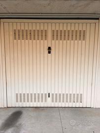 Box singolo a Rho (via Toscana)