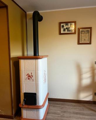 STUFA STUBE IN CERAMICA
