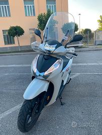 Sh 300 versione sport