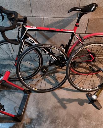 Focus Cayo carbonio M+set ruote+set indoor