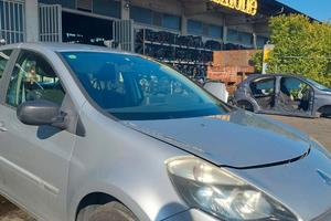 RICAMBI USATI RENAULT CLIO ANNO 2010