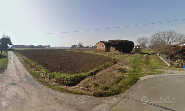 Vendiamo rudere nelle prime campagne di Cervia