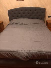letto matrimoniale con contenitore .