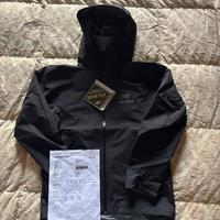 Arc’teryx Beta Jacket Gore-Tex Nera – Taglia M