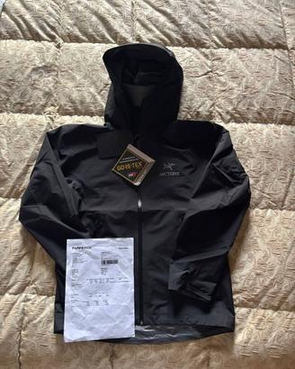 Arc’teryx Beta Jacket Gore-Tex Nera – Taglia M