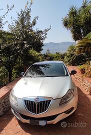 lancia delta 1.6