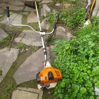 DECESPUGLIATORE STIHL FS 240 R