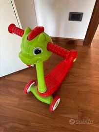 Monopattino bimbo 3 ruote a forma di dinosauro