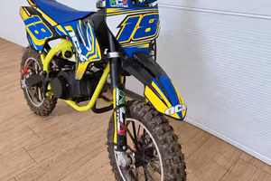 Minicross NCX 50 cc – ruote  10. mini moto