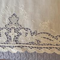 Set 2 tovaglie in cotone da bagno nuove intaglio