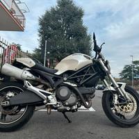 Ducati Monster 696 - FINANZIABILE