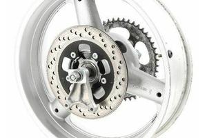 Ruota posteriore Suzuki GSF 600 dal 2000 J17 4.5