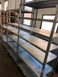 SCAFFALATURA IN ALLUMINIO