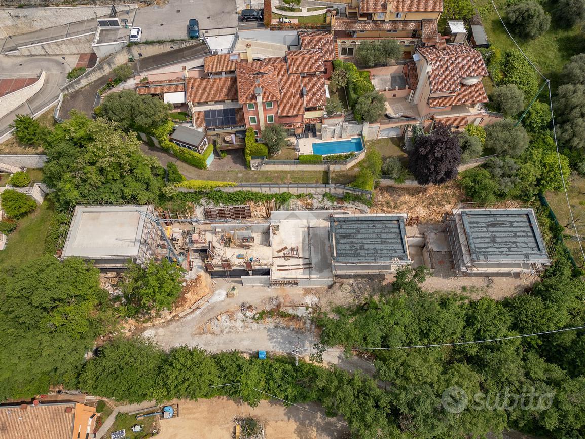 VILLA SINGOLA A NEGRAR DI VALPOLICELLA - Altro