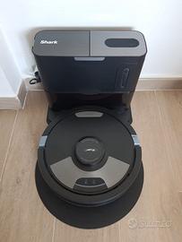 Robot aspirapolvere