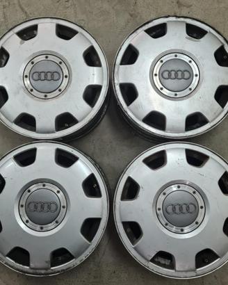 4 Cerchi da 15' in Lega - Audi - 100 200 A4 A6 Pas