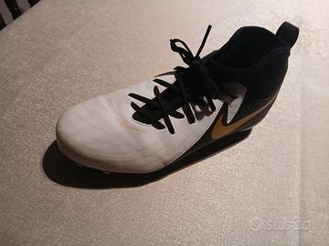 scarpe da calcio nike pantomluna 