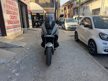 Honda X-ADV 750 Sport