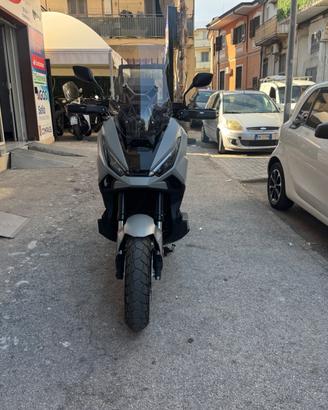 Honda X-ADV 750 Sport