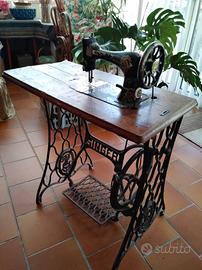 Macchina da cucire SINGER anno 1896