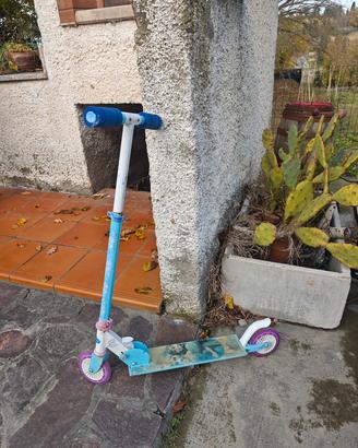 Monopattino di Frozen