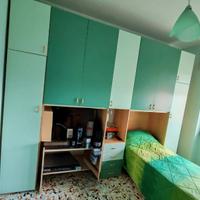 Armadio a due ponti con scrivania
