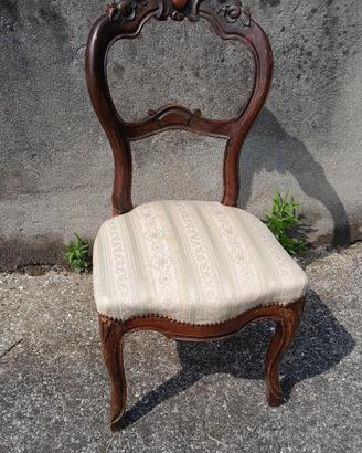 Poltroncina di legno