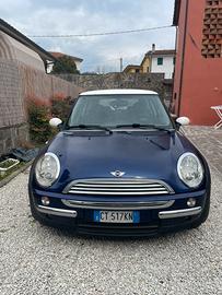 Mini Cooper Diesel 2005 x neopatentati(156.000km)