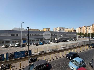 LABORATORIO A NAPOLI
