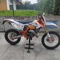 Ktm exc six days 2011