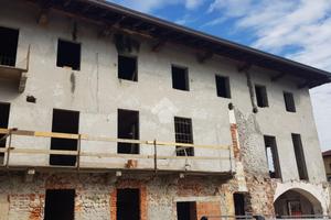 PORZIONE DI BIFAMILIARE A BORGO TICINO