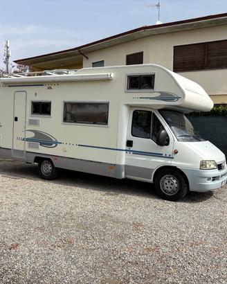 Adria Adriatik Coral 670 cc2.8 jtd 7 posti km 80 m