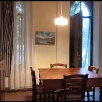 Villa con giardino e piscina