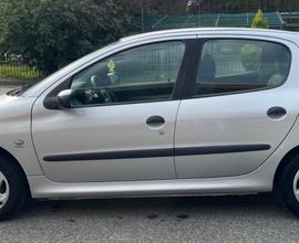 Peugeot 206 - 2000