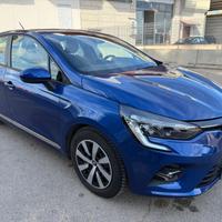 Renault Clio Full Hybrid E-Tech 140 CV 5 porte Ini